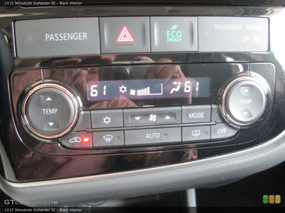 Black Interior Controls for the 2015 Mitsubishi Outlander SE #95878099