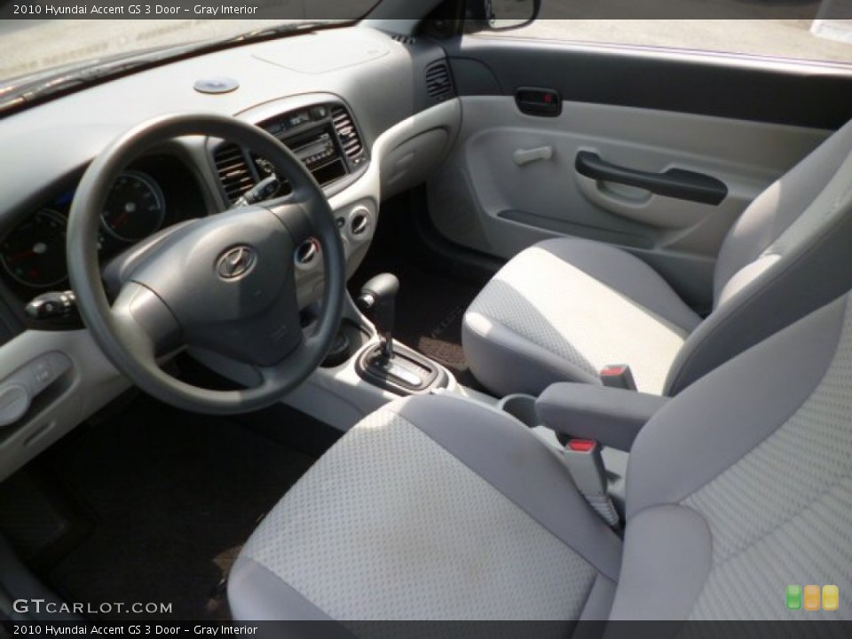 Gray Interior Photo for the 2010 Hyundai Accent GS 3 Door #95880856