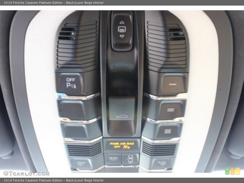 Black/Luxor Beige Interior Controls for the 2014 Porsche Cayenne Platinum Edition #95885428