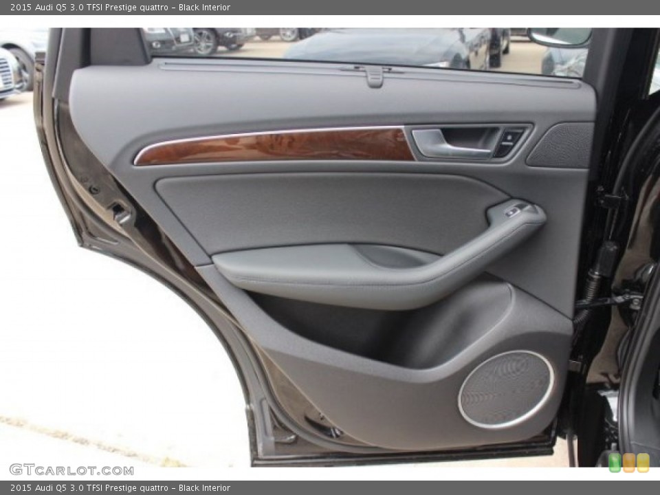 Black Interior Door Panel for the 2015 Audi Q5 3.0 TFSI Prestige quattro #95889394