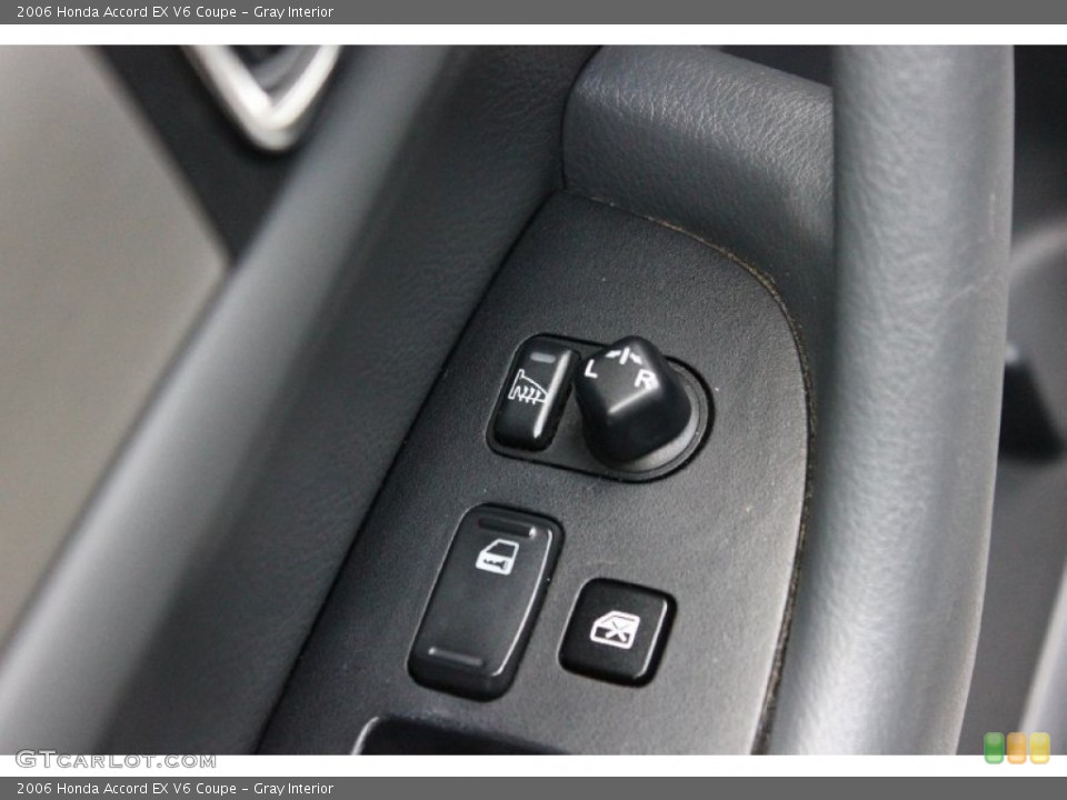 Gray Interior Controls for the 2006 Honda Accord EX V6 Coupe #95898976