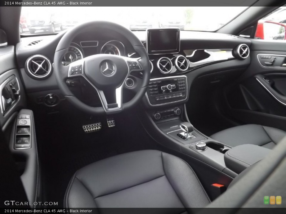 Black Interior Photo for the 2014 Mercedes-Benz CLA 45 AMG #95913610