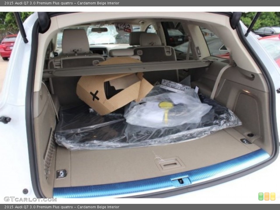 Cardamom Beige Interior Trunk for the 2015 Audi Q7 3.0 Premium Plus quattro #95985592