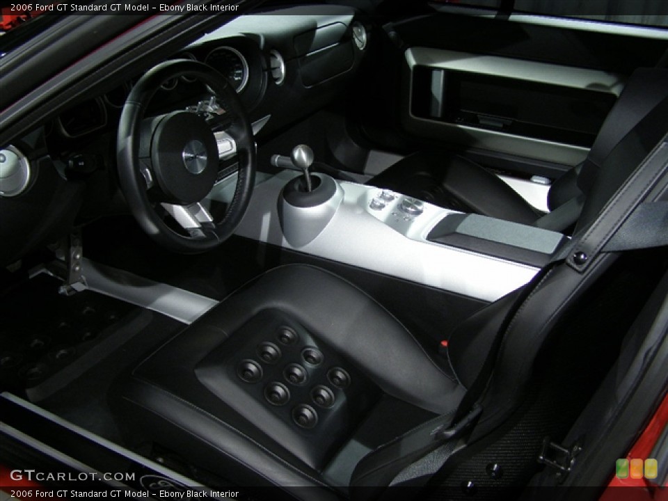 Ebony Black Interior Photo for the 2006 Ford GT  #96014