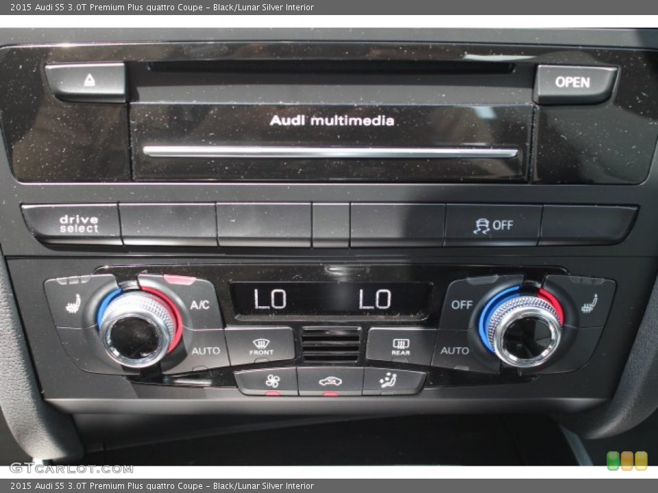 Black/Lunar Silver Interior Controls for the 2015 Audi S5 3.0T Premium Plus quattro Coupe #96046015