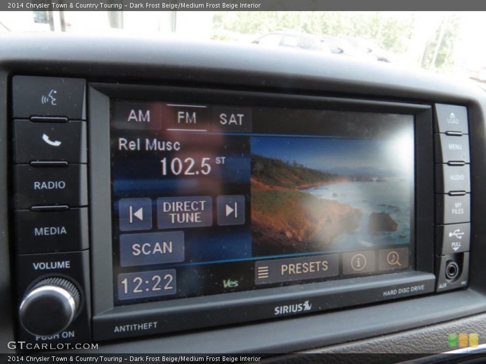 Dark Frost Beige/Medium Frost Beige Interior Controls for the 2014 Chrysler Town & Country Touring #96083988