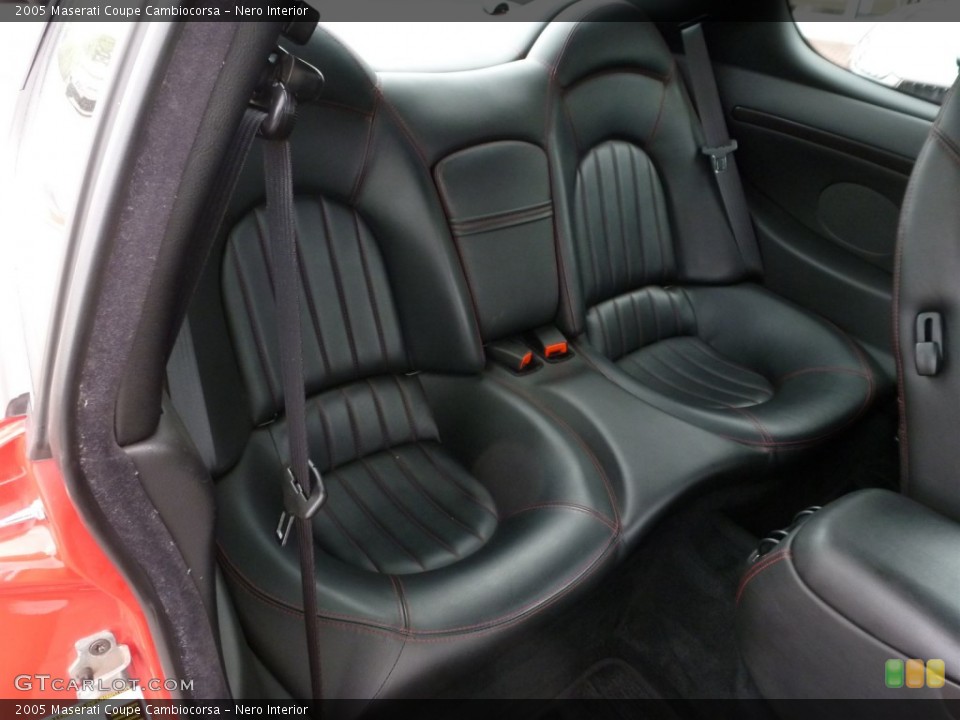 Nero Interior Rear Seat for the 2005 Maserati Coupe Cambiocorsa #96085197