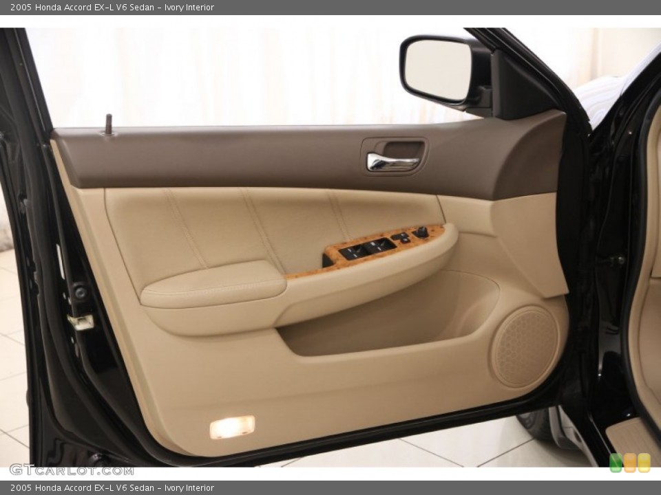 Ivory Interior Door Panel for the 2005 Honda Accord EX-L V6 Sedan #96101823