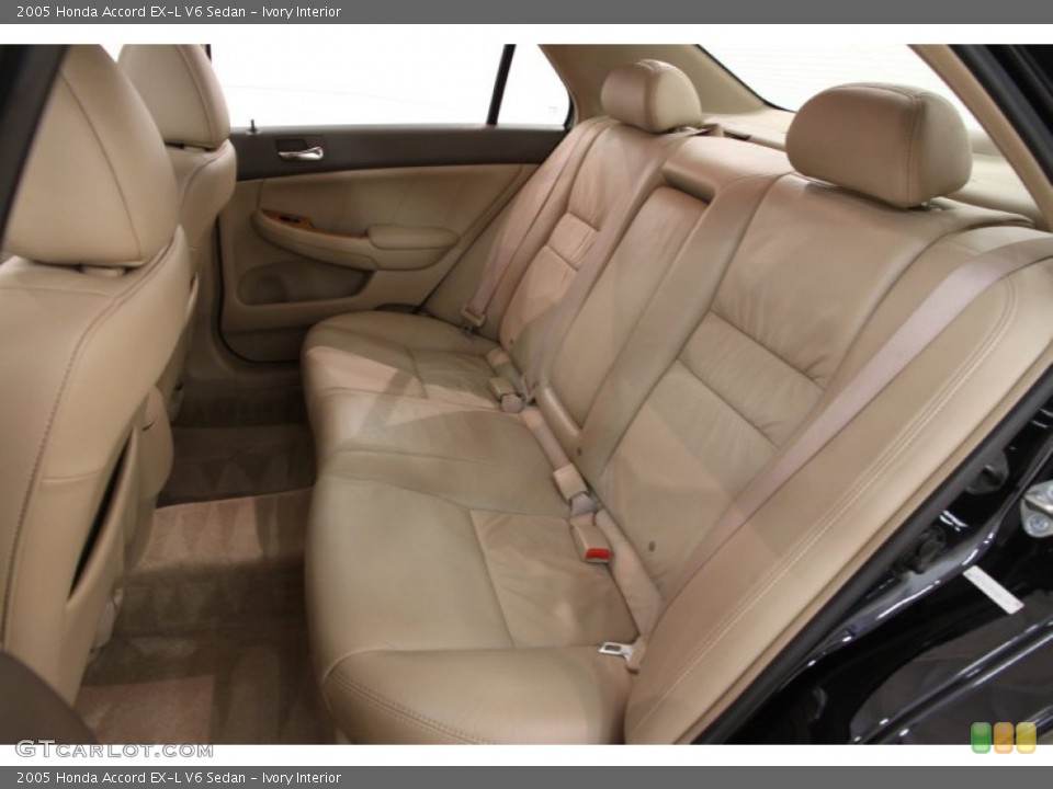 Ivory Interior Rear Seat for the 2005 Honda Accord EX-L V6 Sedan #96102016