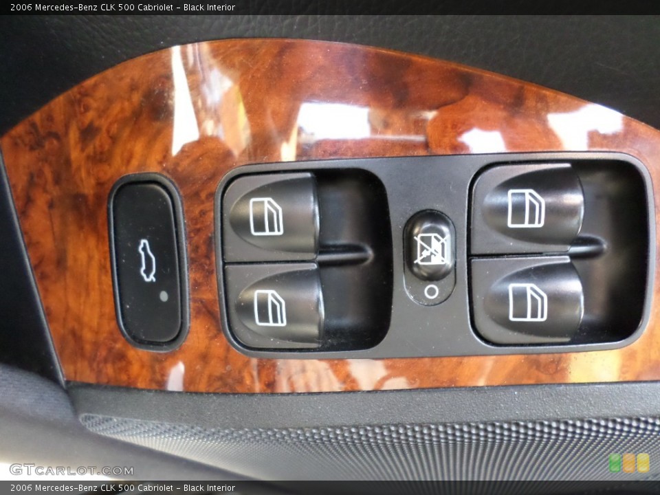 Black Interior Controls for the 2006 Mercedes-Benz CLK 500 Cabriolet #96112384