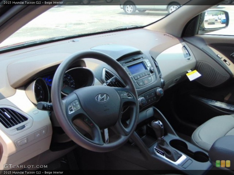 Beige Interior Dashboard for the 2015 Hyundai Tucson GLS #96133909