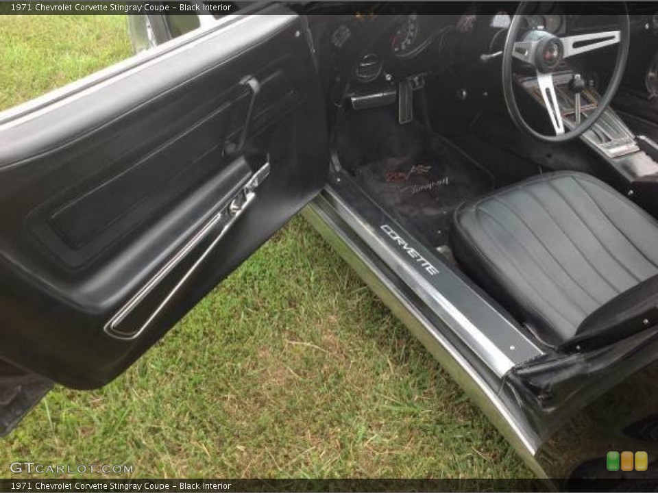 Black Interior Photo for the 1971 Chevrolet Corvette Stingray Coupe #96160928