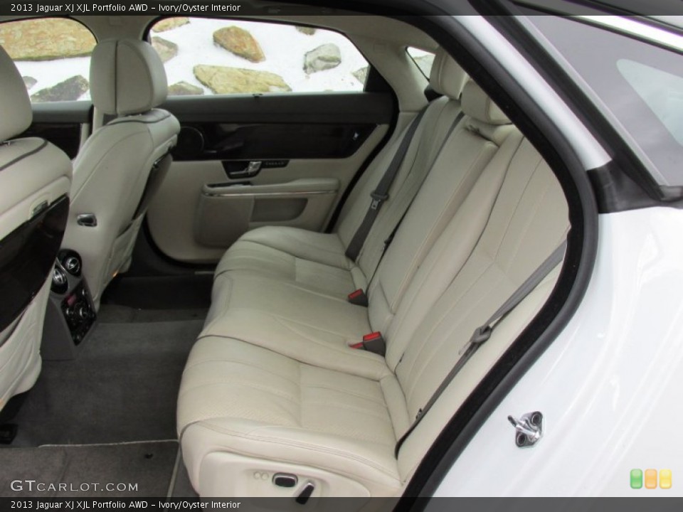 Ivory/Oyster 2013 Jaguar XJ Interiors