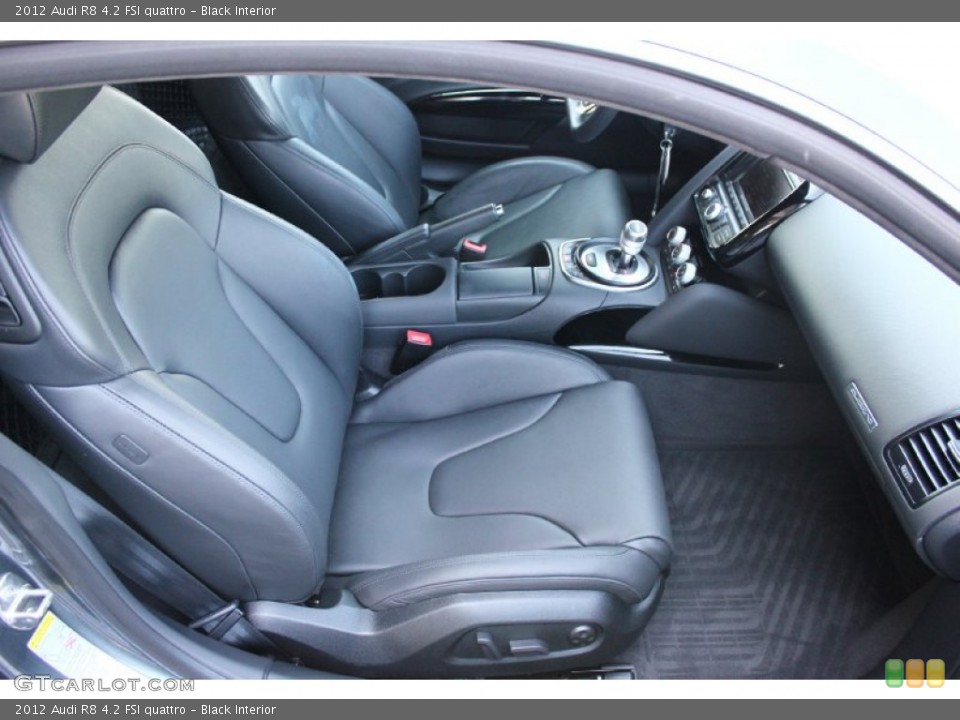 Black Interior Photo for the 2012 Audi R8 4.2 FSI quattro #96264265