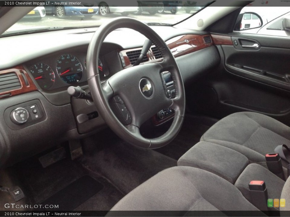 Neutral Interior Photo for the 2010 Chevrolet Impala LT #96352455