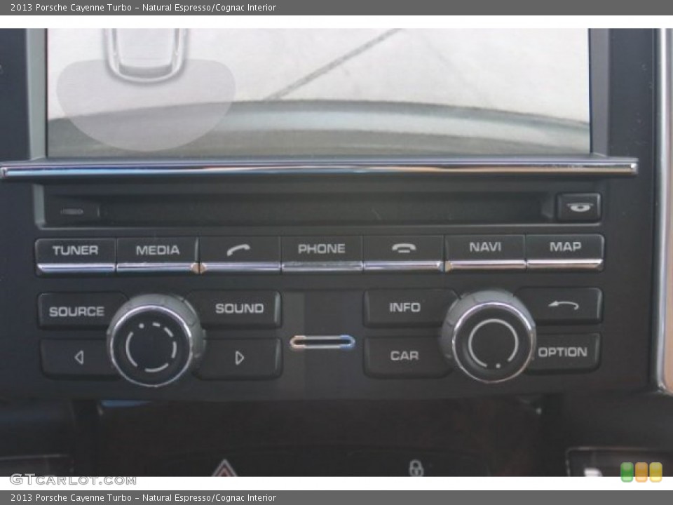 Natural Espresso/Cognac Interior Controls for the 2013 Porsche Cayenne Turbo #96357479