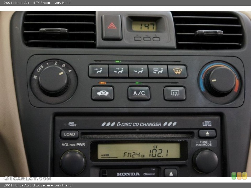 Ivory Interior Controls for the 2001 Honda Accord EX Sedan #96361623