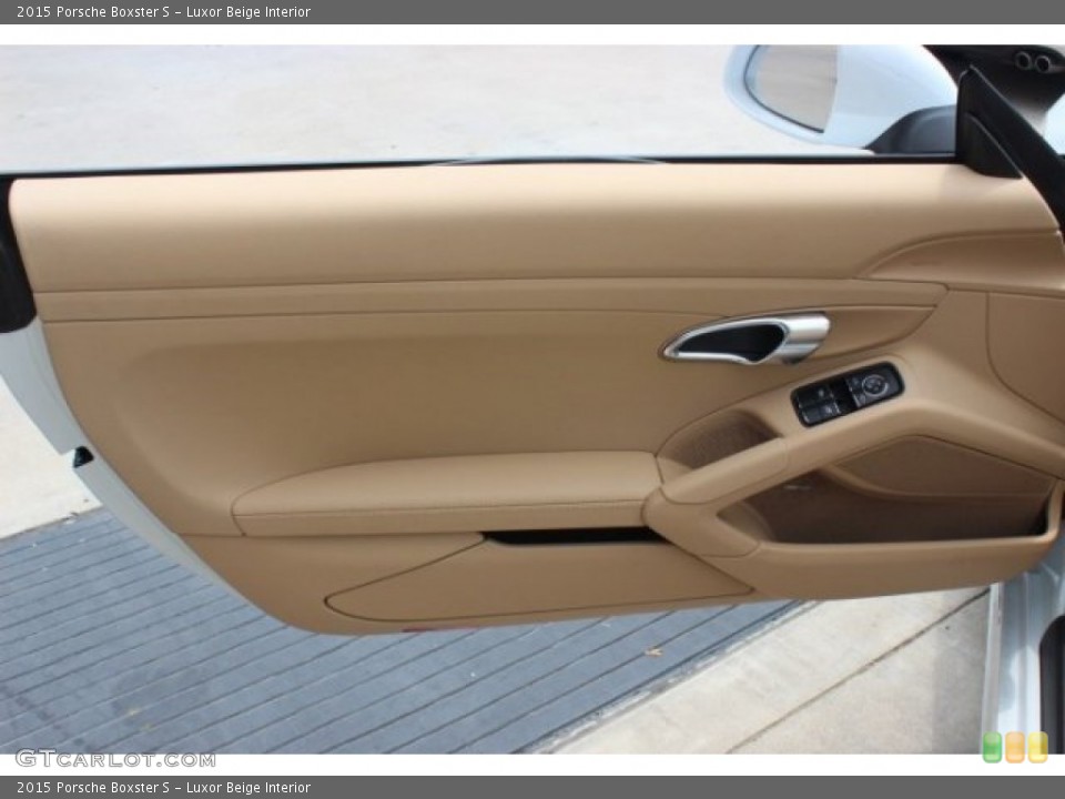 Luxor Beige Interior Door Panel for the 2015 Porsche Boxster S #96392786