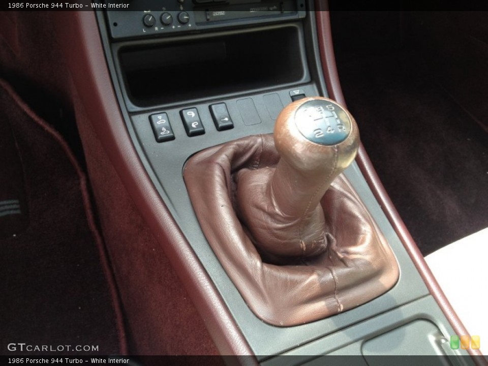 White Interior Transmission for the 1986 Porsche 944 Turbo #96424009