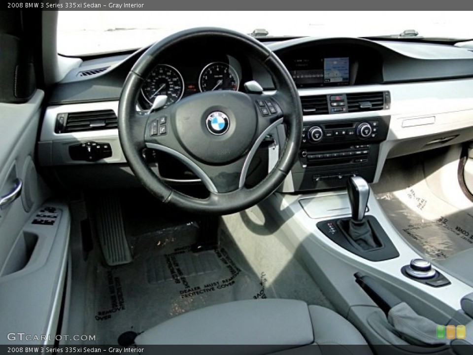 Gray Interior Photo for the 2008 BMW 3 Series 335xi Sedan #96443755