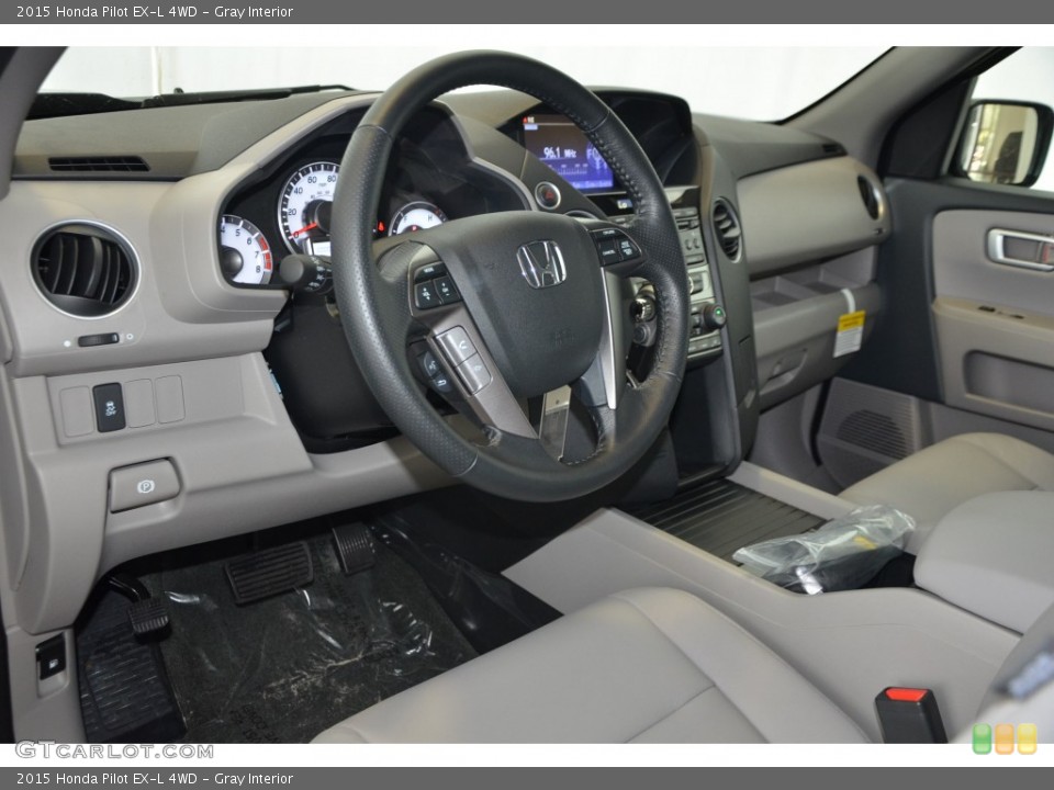Gray Interior Photo for the 2015 Honda Pilot EX-L 4WD #96455749