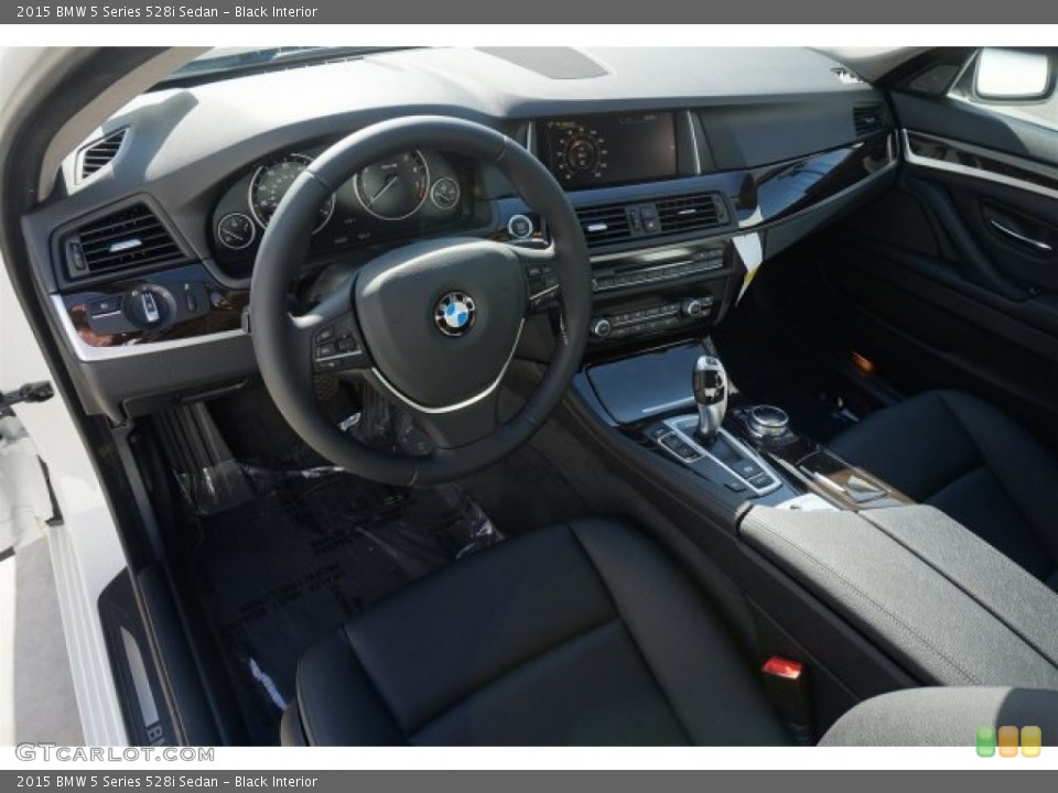Black Interior Photo for the 2015 BMW 5 Series 528i Sedan #96507286