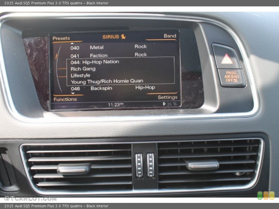 Black Interior Controls for the 2015 Audi SQ5 Premium Plus 3.0 TFSI quattro #96552353