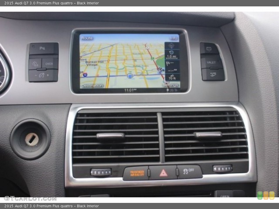 Black Interior Navigation for the 2015 Audi Q7 3.0 Premium Plus quattro #96606173