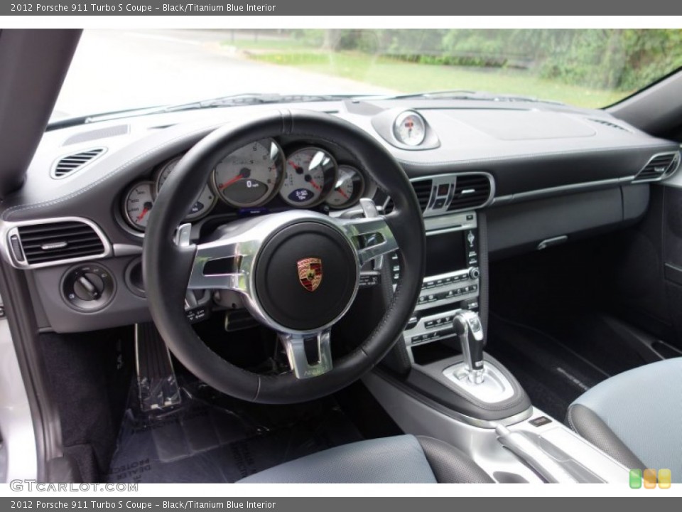 Black/Titanium Blue Interior Dashboard for the 2012 Porsche 911 Turbo S Coupe #96606647