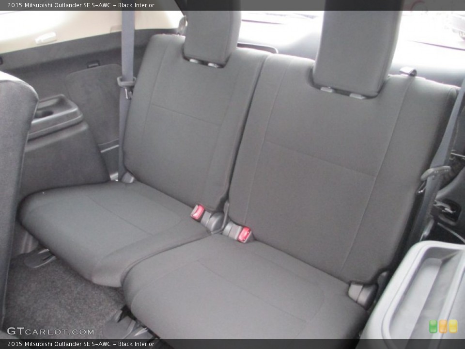 Black Interior Rear Seat for the 2015 Mitsubishi Outlander SE S-AWC #96627536