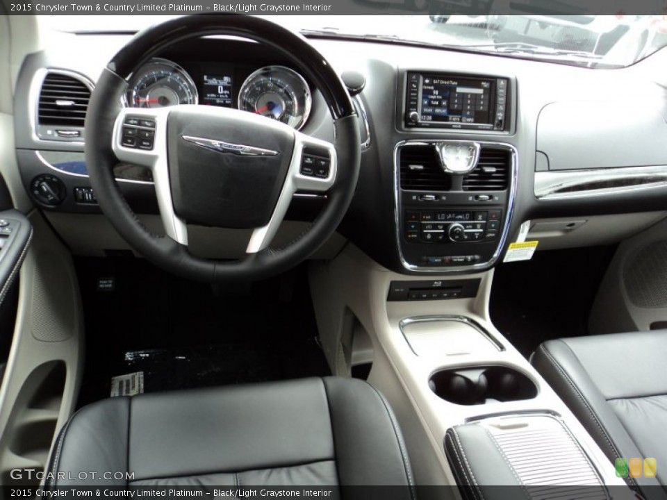 Black/Light Graystone Interior Photo for the 2015 Chrysler Town & Country Limited Platinum #96634799
