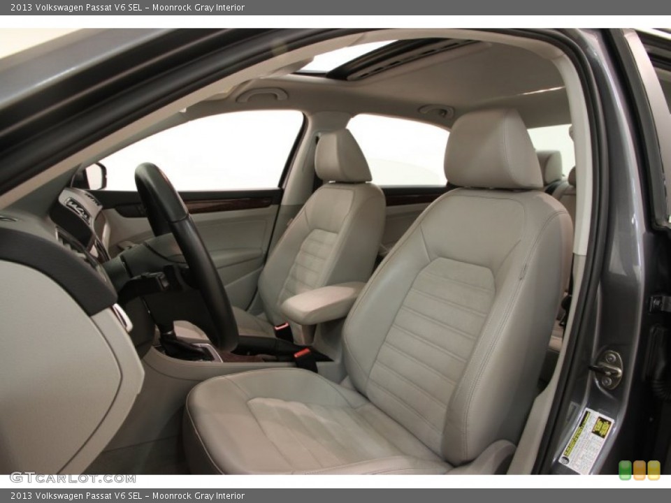 Moonrock Gray Interior Photo for the 2013 Volkswagen Passat V6 SEL #96701362