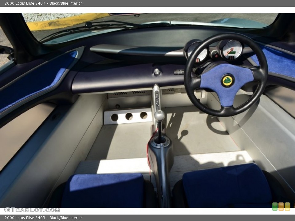 Black/Blue Interior Photo for the 2000 Lotus Elise 340R #96729607