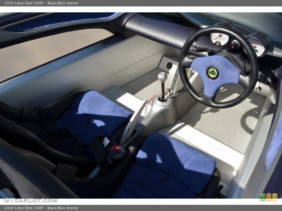 Black/Blue Interior Photo for the 2000 Lotus Elise 340R #96729676