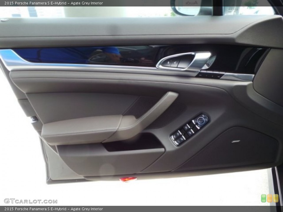 Agate Grey Interior Door Panel for the 2015 Porsche Panamera S E-Hybrid #96743575