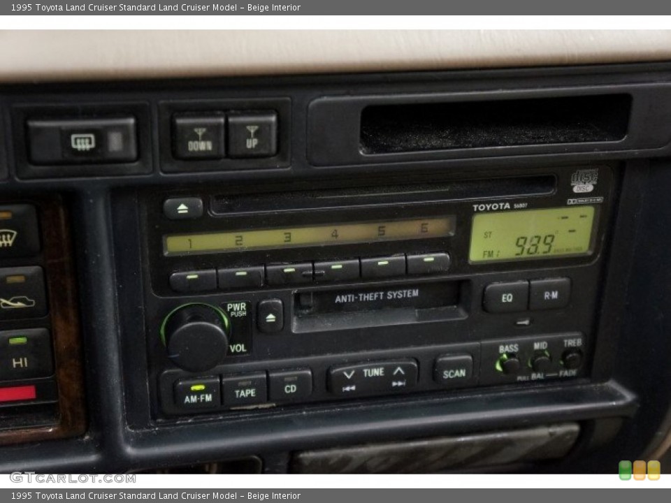 Beige Interior Controls for the 1995 Toyota Land Cruiser  #96799458