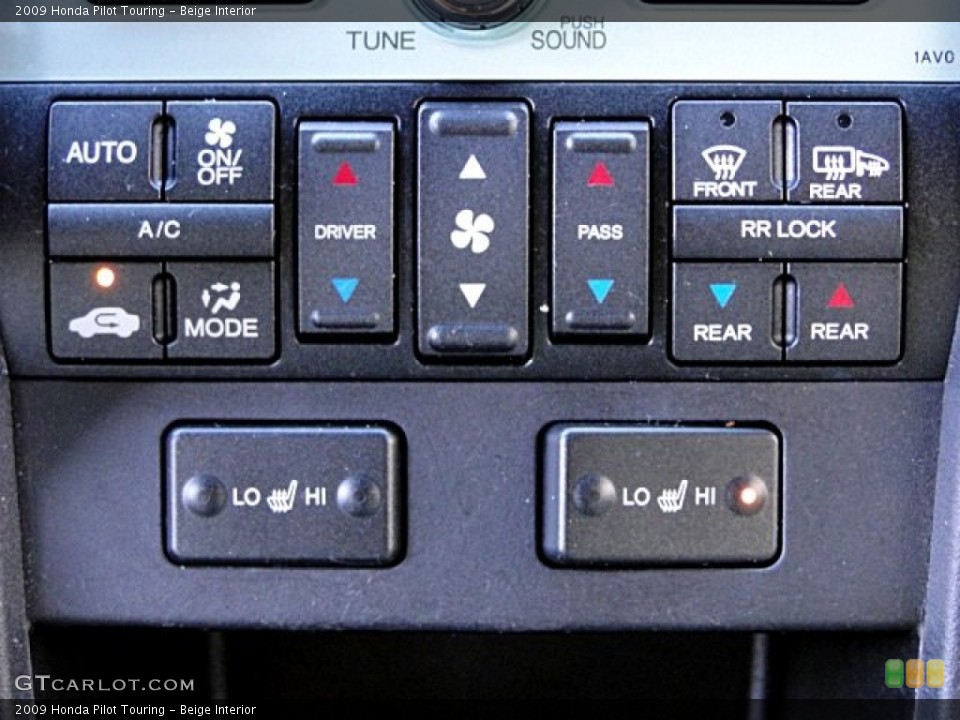 Beige Interior Controls for the 2009 Honda Pilot Touring #96806890