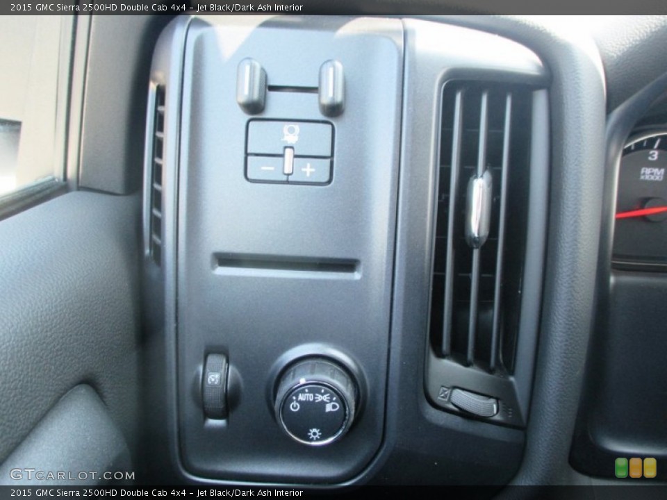 Jet Black/Dark Ash Interior Controls for the 2015 GMC Sierra 2500HD Double Cab 4x4 #96816896