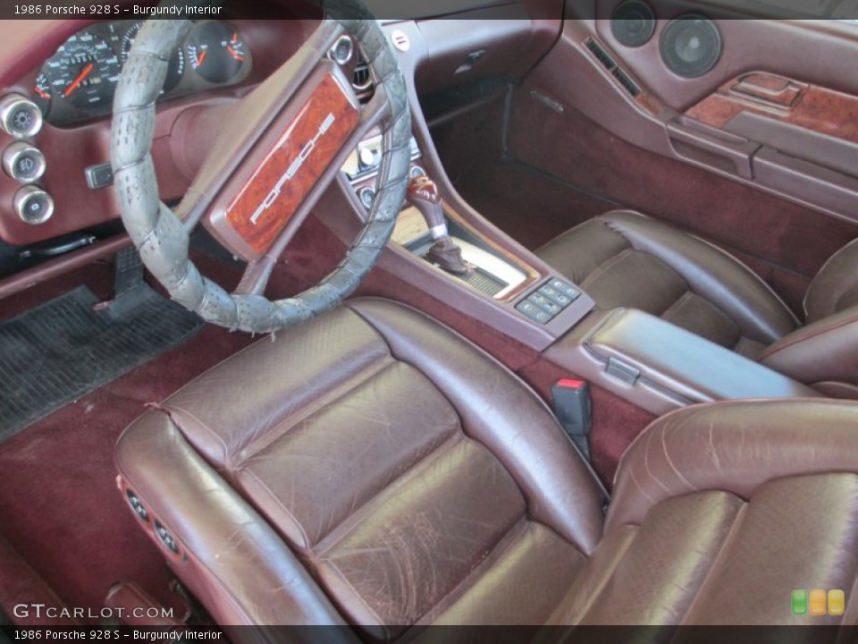 Burgundy 1986 Porsche 928 Interiors