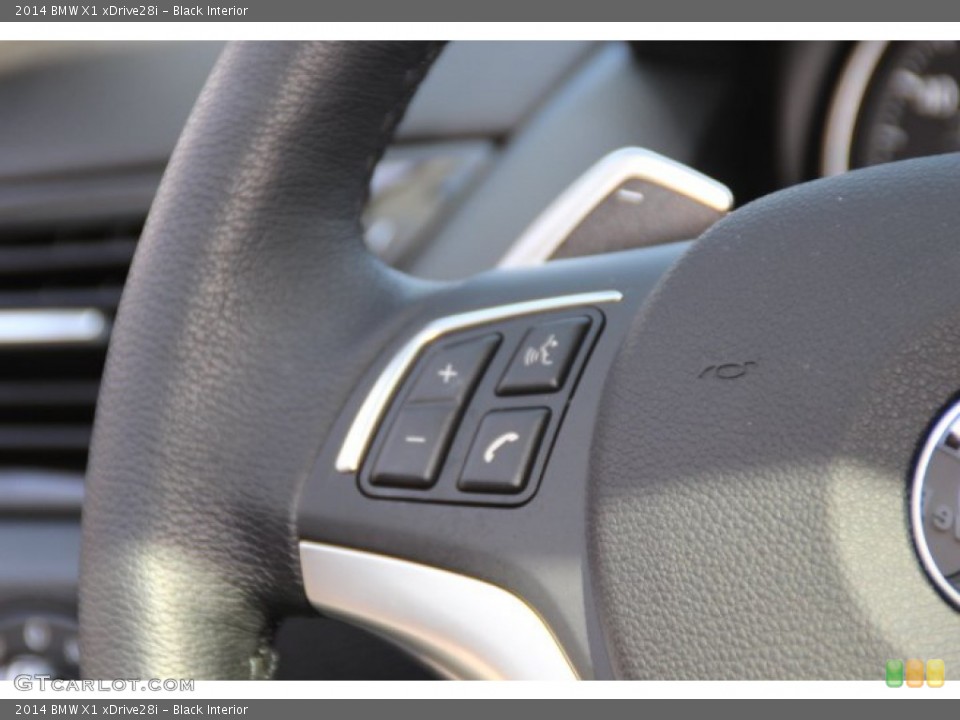 Black Interior Controls for the 2014 BMW X1 xDrive28i #96889558