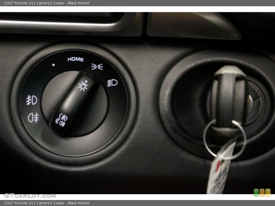 Black Interior Controls for the 2007 Porsche 911 Carrera S Coupe #96908758