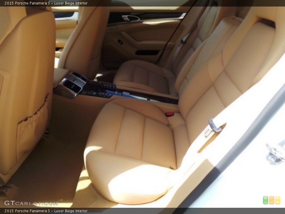 Luxor Beige Interior Rear Seat for the 2015 Porsche Panamera S #96989547