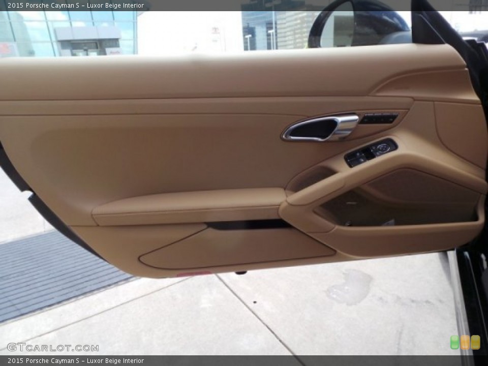 Luxor Beige Interior Door Panel for the 2015 Porsche Cayman S #96989832