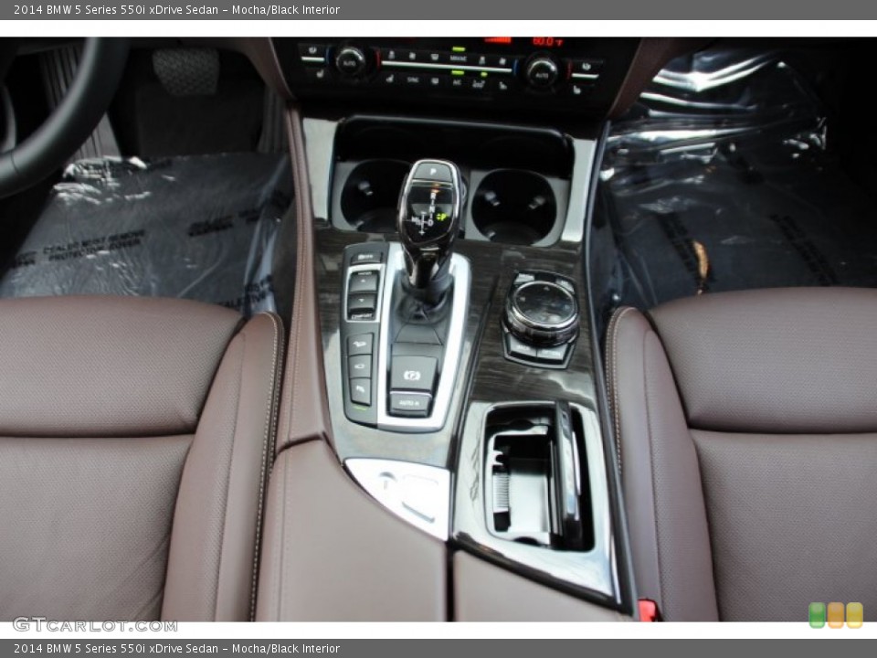 Mocha/Black Interior Controls for the 2014 BMW 5 Series 550i xDrive Sedan #97008978