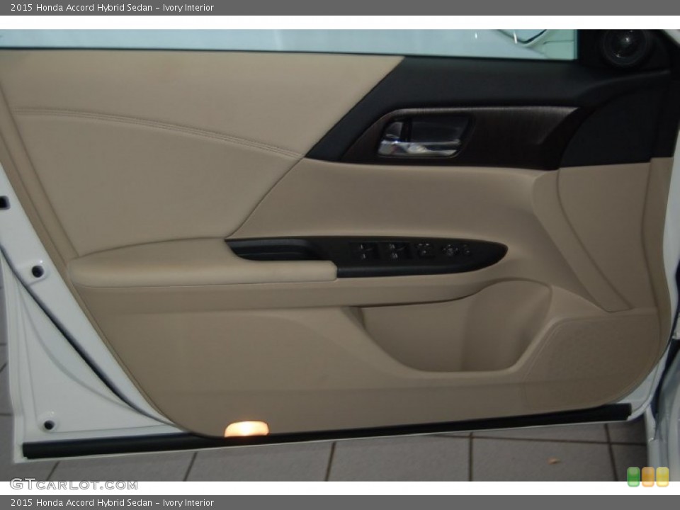 Ivory Interior Door Panel for the 2015 Honda Accord Hybrid Sedan #97118060