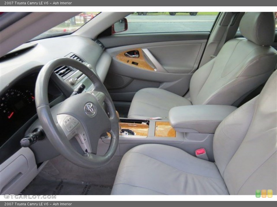 Ash Interior Photo for the 2007 Toyota Camry LE V6 #97125230