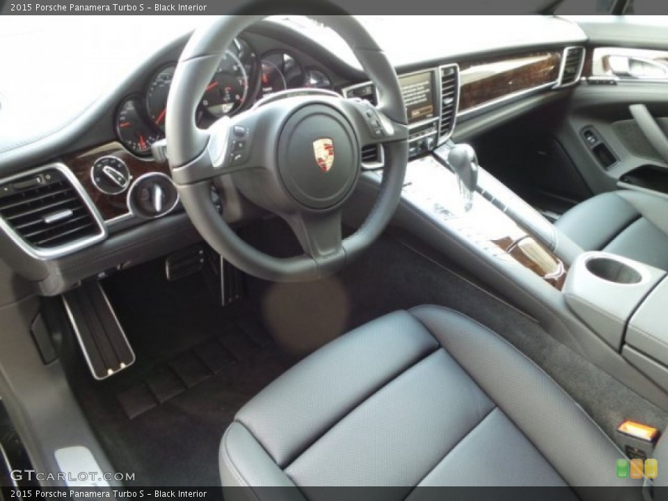 Black Interior Prime Interior for the 2015 Porsche Panamera Turbo S #97130759