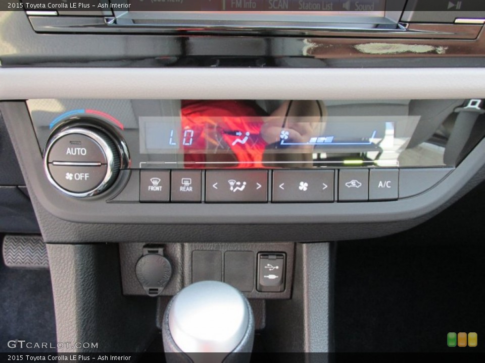 Ash Interior Controls for the 2015 Toyota Corolla LE Plus #97146110