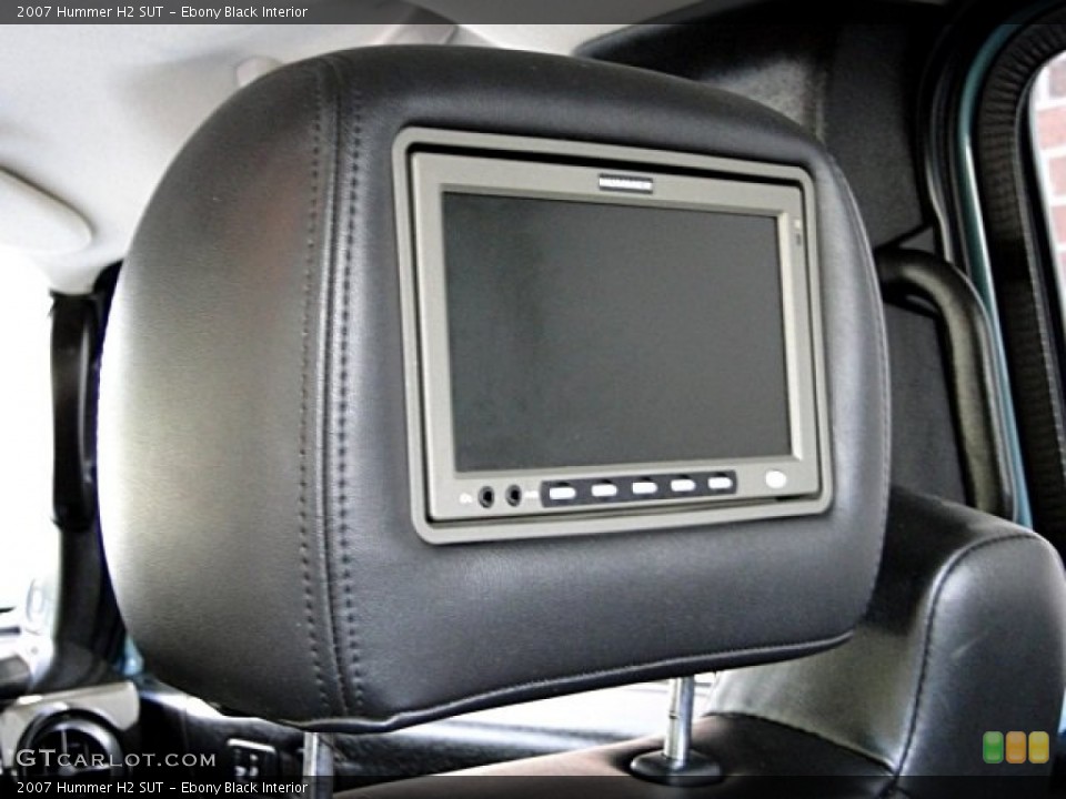 Ebony Black Interior Entertainment System for the 2007 Hummer H2 SUT #97232146