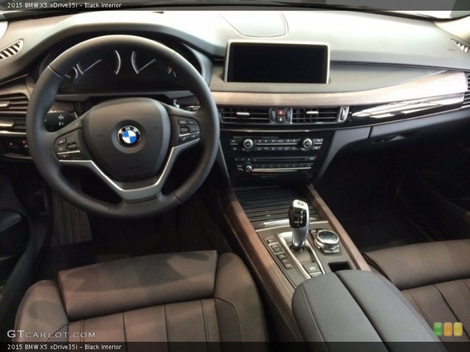 Black Interior Dashboard for the 2015 BMW X5 xDrive35i #97281492